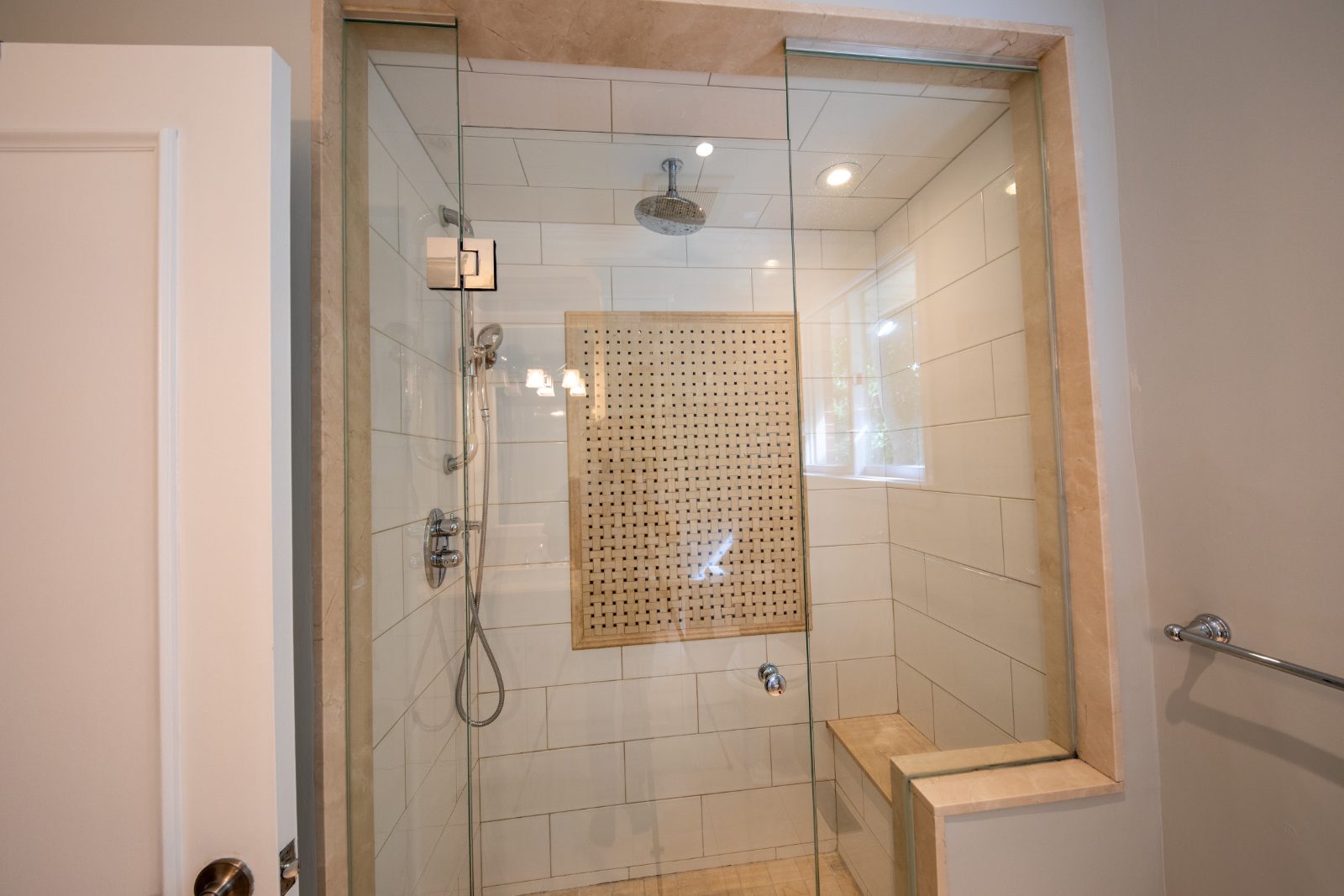 Glass shower