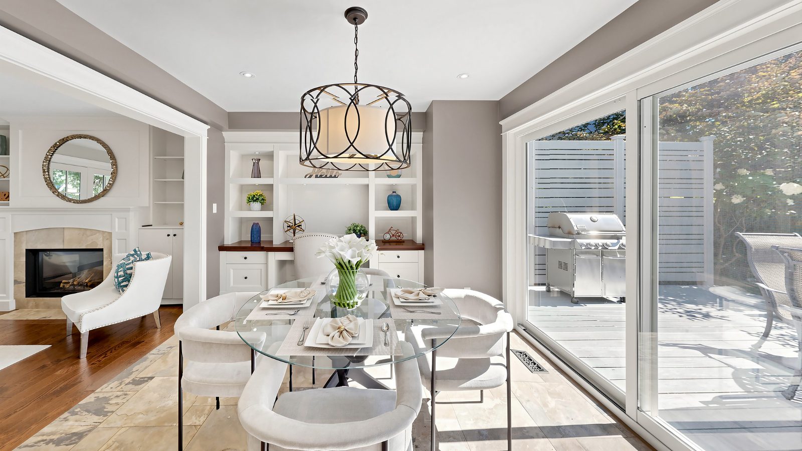 Breakfast area