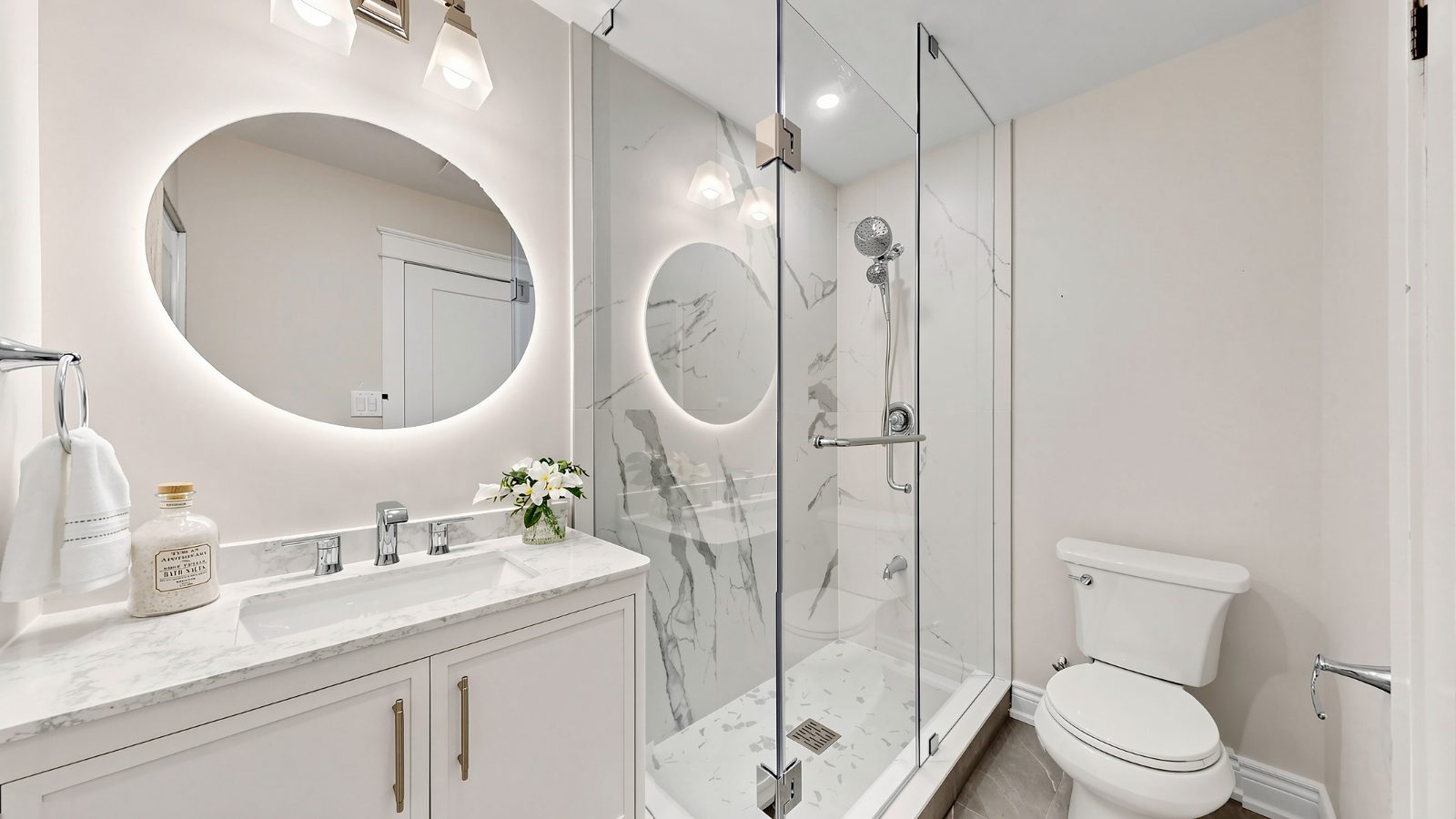 New second-floor bath